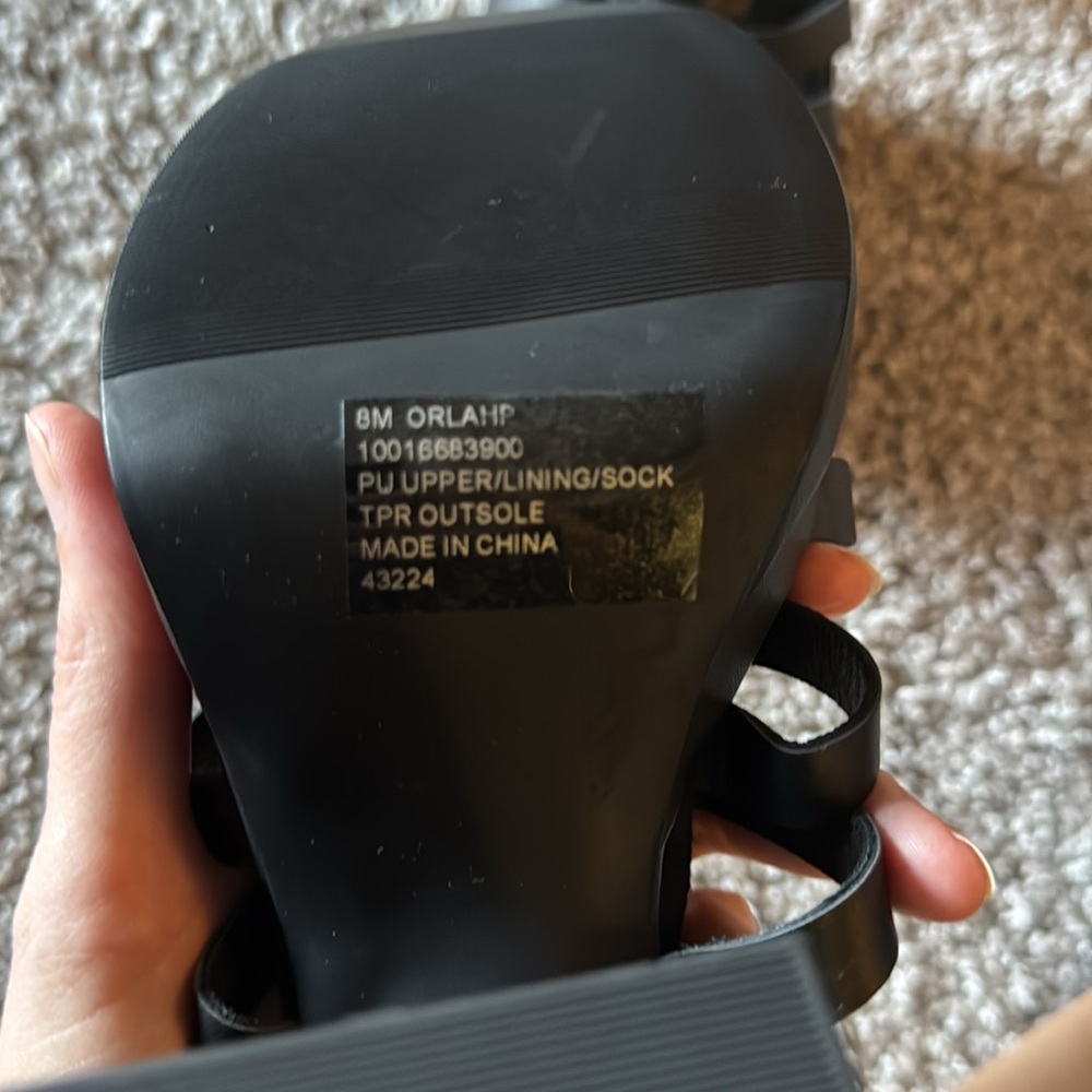 Black platform shoes - Picture 5 of 5
